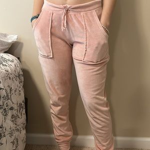 Comfy, Light pink jogger